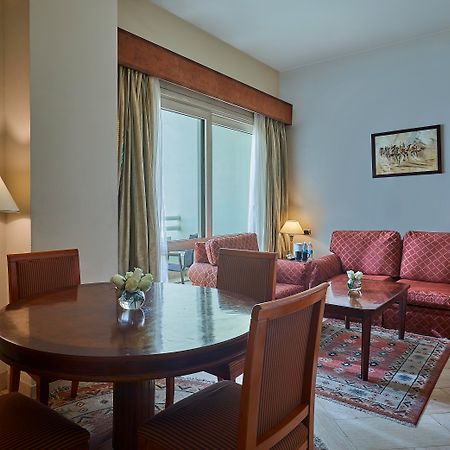 Triumph Plaza Hotel Kaherah Luaran gambar